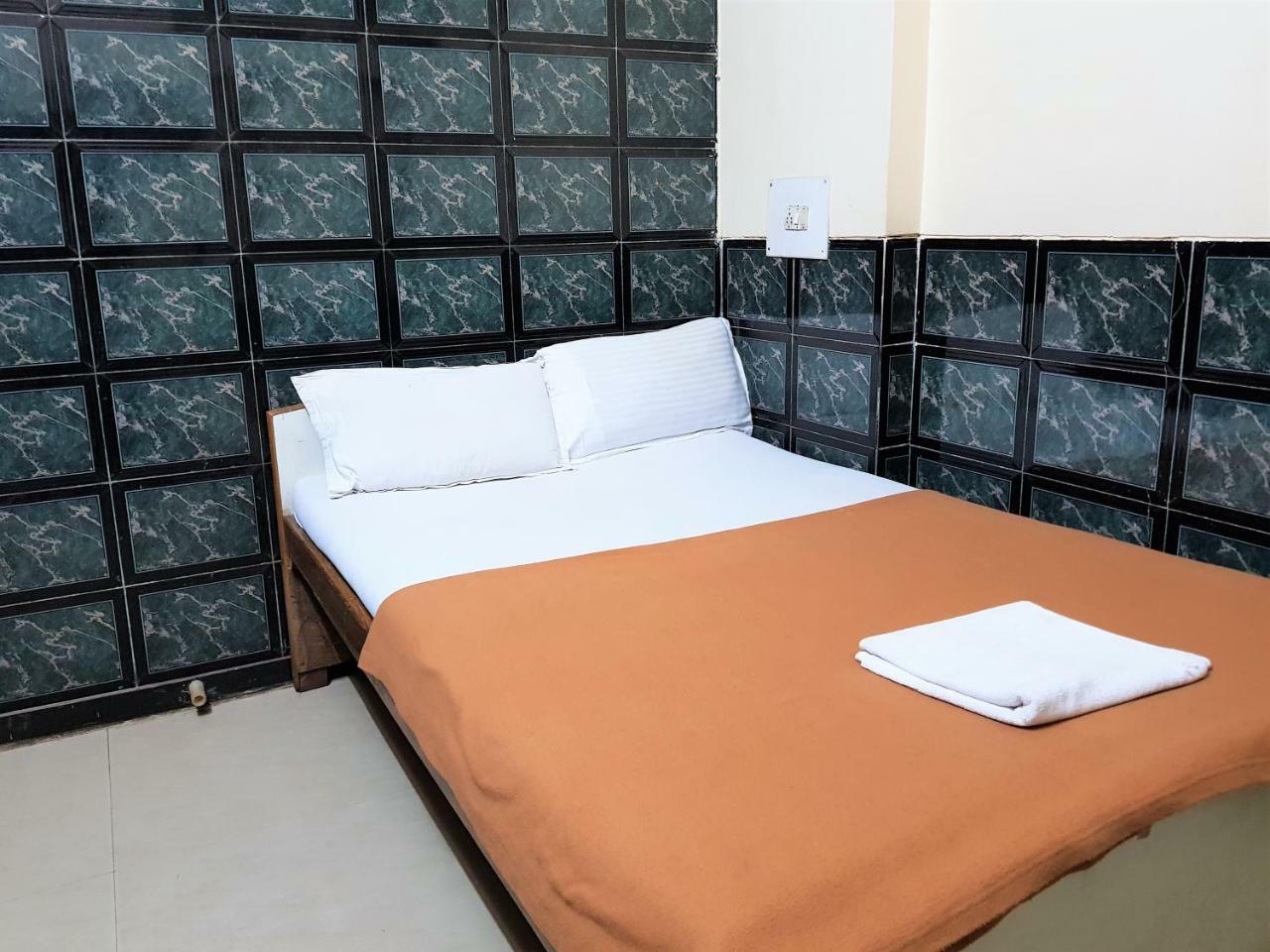 Hexa Metro Plaza Hotel Mumbai Exterior photo