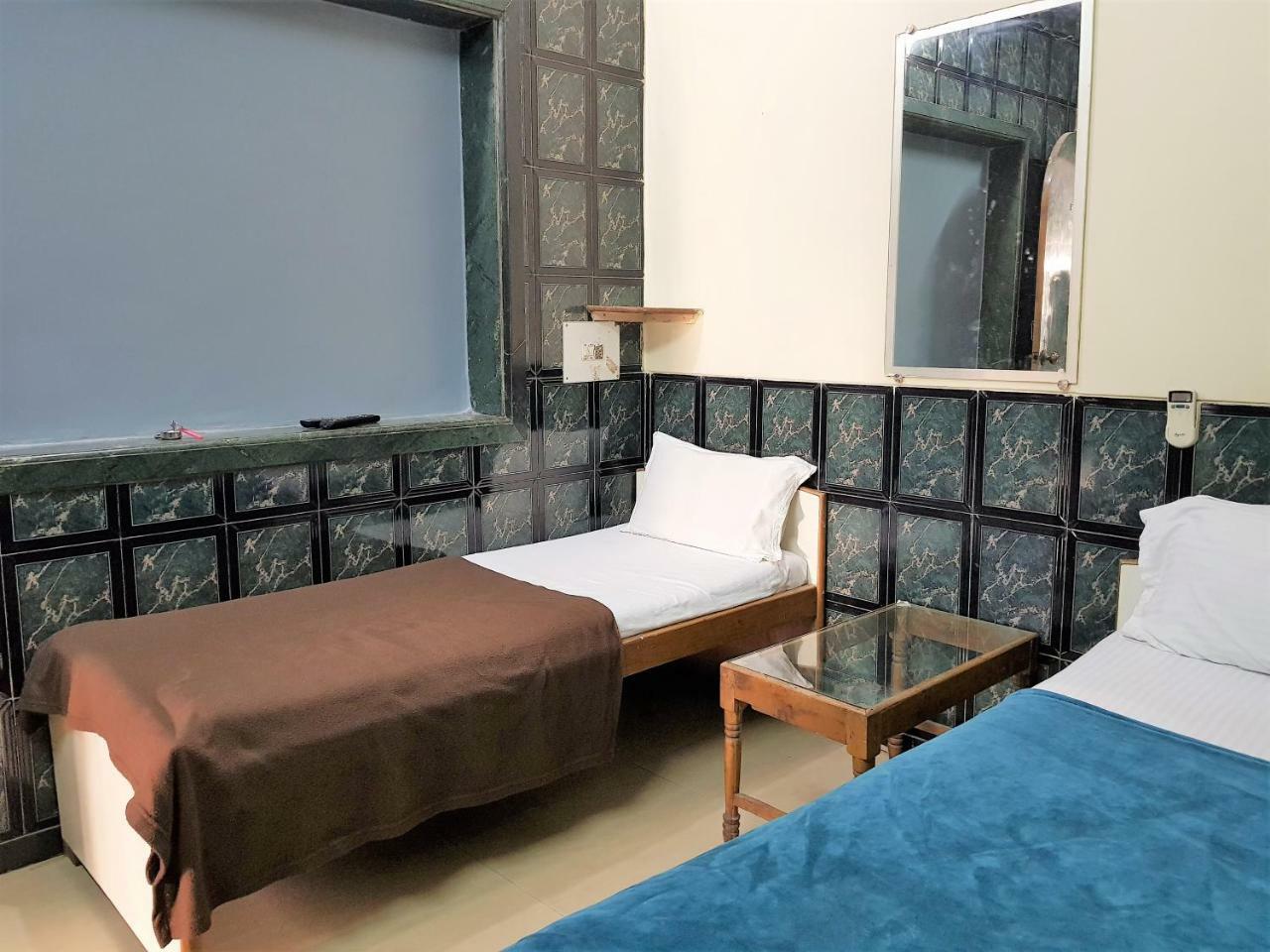 Hexa Metro Plaza Hotel Mumbai Exterior photo