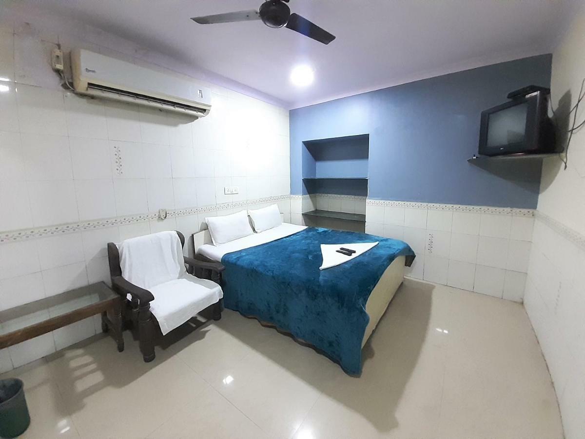 Hexa Metro Plaza Hotel Mumbai Exterior photo