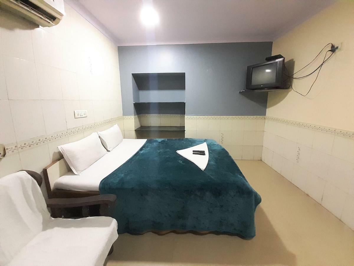 Hexa Metro Plaza Hotel Mumbai Exterior photo